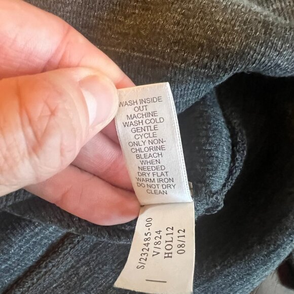 Banana Republic Men's Medium Gray Stripe Button Cardigan - Picture 4 of 6